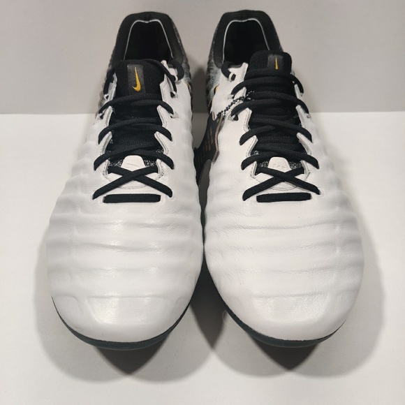 Nike Tiempo Legend 7 Elite FG Soccer Cleats - Picture 3 of 8